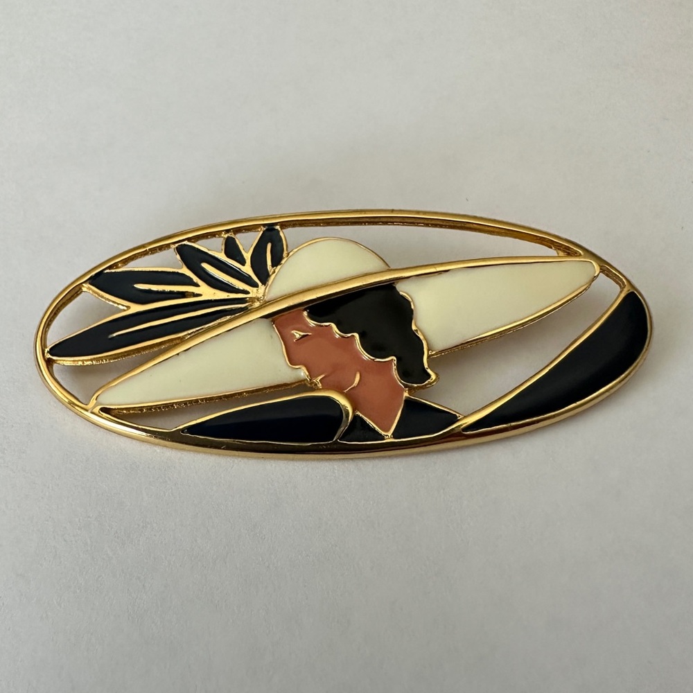 Vintage signed Orena Paris Brooch